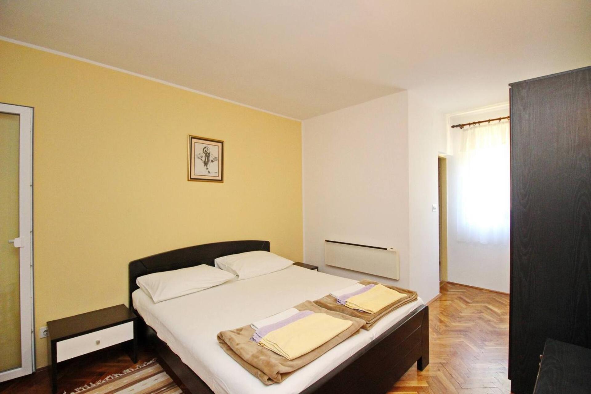 Apartments Karamarko Baška Buitenkant foto